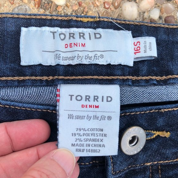 Torrid Denim Blue Skinny Jeans Dark Wash #1 Sz 16S - Picture 3 of 7